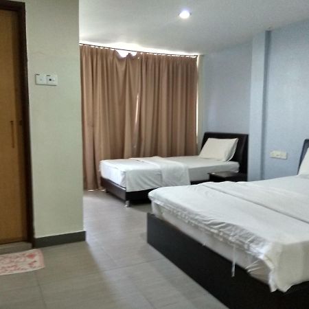Starview Hotel Lumut Exterior photo