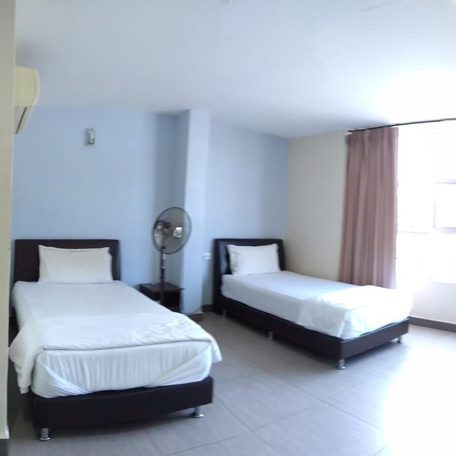 Starview Hotel Lumut Exterior photo
